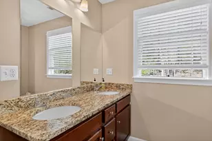 27 Autumn Ln, Northborough, MA 01532 - Photo 12