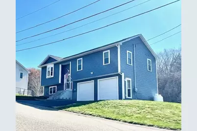 4 Valley View Dr, Spencer, MA 01562 - Photo 2