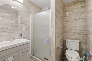 8 Lowell St, Worcester, MA 01603 - Photo 34