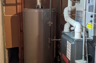 8 Mayfair St, Norwood, MA 02062 - Photo 18