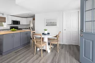 30 Roosevelt Rd, Marshfield, MA 02050 - Photo 4