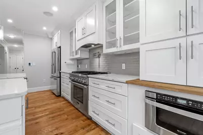 160 W Broadway #202, Boston, MA 02127 - Photo 4