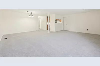 360 Littleton Road #B7, Chelmsford, MA 01824 - Photo 6