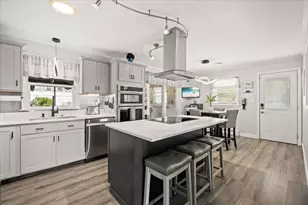 220 Worcester St, New Bedford, MA 02745 - Photo 10