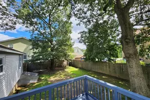 9 Gregg St, Woburn, MA 01801 - Photo 20