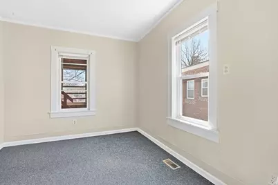 748 Grattan Street, Chicopee, MA 01013 - Photo 10