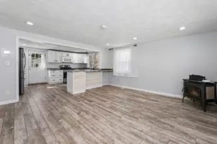 16 Meadowbank Rd, Billerica, MA 01821 - Photo 8