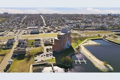 750 Davol St #824, Fall River, MA 02720 - Photo 36