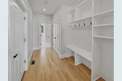 42 High St, Shrewsbury, MA 01545 - Photo 8