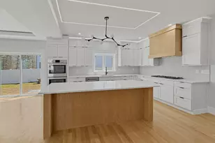 42 High St, Shrewsbury, MA 01545 - Photo 6