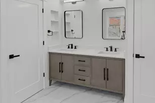 42 High St, Shrewsbury, MA 01545 - Photo 14