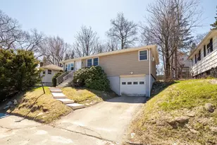 20 Kenberma Rd, Worcester, MA 01604 - Photo 2