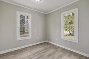 207-209 White St, Springfield, MA 01108 - Photo 8