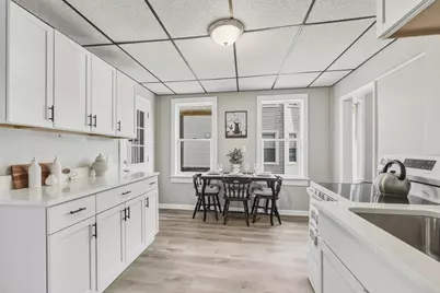 207-209 White St, Springfield, MA 01108 - Photo 2