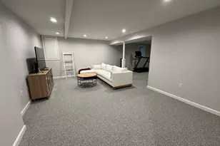 112 Burlington St, Woburn, MA 01801 - Photo 12