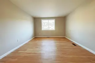 360 Littleton Rd, Chelmsford, MA 01824 - Photo 10