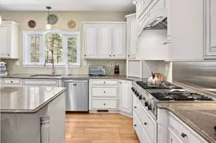 710 Linwood St, Abington, MA 02351 - Photo 4