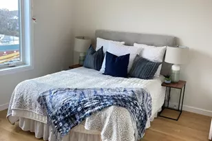 385 Pleasant St, Watertown, MA 02472 - Photo 10