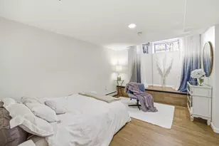 39 Hemenway St, Boston, MA 02115 - Photo 8