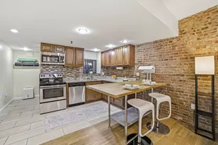 39 Hemenway St, Boston, MA 02115 - Photo 2