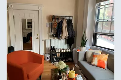 105 Pinckney St #2, Boston, MA 02114 - Photo 4