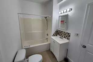 107 Hollingsworth St, Lynn, MA 01902 - Photo 8