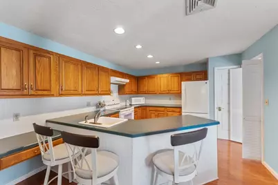 42 Fairway Dr #Golfview, Plymouth, MA 02360 - Photo 12