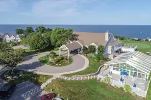 42 Fairway Dr, Plymouth, MA 02360 - Photo 1
