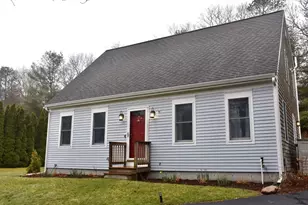 8 Pickerel Way, Sandwich, MA 02644 - Photo 2