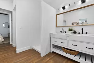 128 Green St, Melrose, MA 02176 - Photo 16