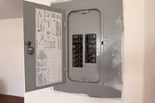 115 W Sqantum, Quincy, MA 02171 - Photo 22