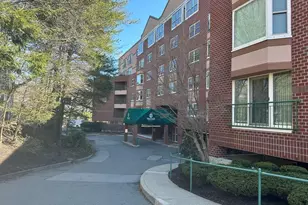 1 Watermill Pl, Arlington, MA 02476 - Photo 32