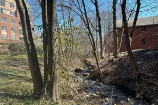 1 Watermill Pl, Arlington, MA 02476 - Photo 18