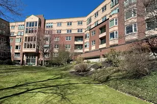 1 Watermill Pl, Arlington, MA 02476 - Photo 34
