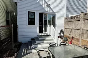 659 E 6th St, Boston, MA 02127 - Photo 12