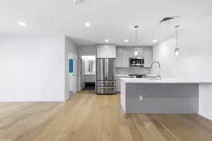 16 Boardman St, Boston, MA 02128 - Photo 20