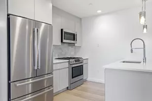 16 Boardman St, Boston, MA 02128 - Photo 4