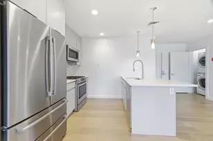16 Boardman St, Boston, MA 02128 - Photo 2
