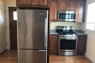 17 Clewley, Medford, MA 02155 - Photo 4