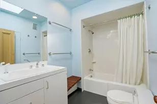 150 W Concord St, Boston, MA 02118 - Photo 20