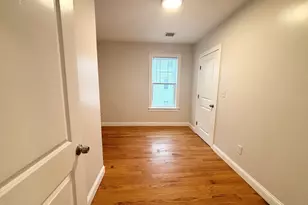 156 Bow St, Everett, MA 02149 - Photo 14