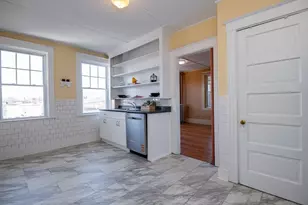 434 Essex St, Salem, MA 01970 - Photo 12