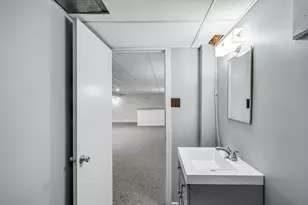 37 Bemis Rd, Holyoke, MA 01040 - Photo 36