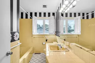 37 Bemis Rd, Holyoke, MA 01040 - Photo 24