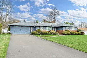 37 Bemis Rd, Holyoke, MA 01040 - Photo 40