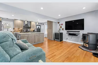 263 Phineas St., Dracut, MA 01826 - Photo 8