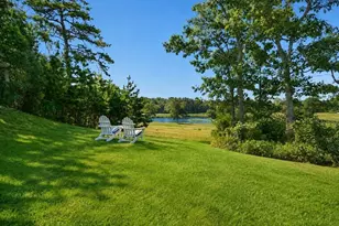 8 Paddock Rd, Oak Bluffs, MA 02557 - Photo 4