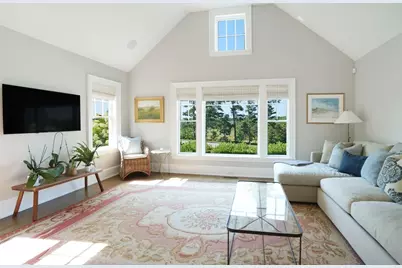 8 Paddock Rd, Oak Bluffs, MA 02557 - Photo 18