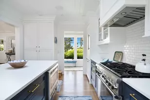 8 Paddock Rd, Oak Bluffs, MA 02557 - Photo 16