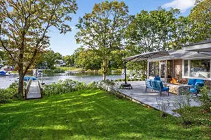 23 Childs River Rd, Falmouth, MA 02536 - Photo 2